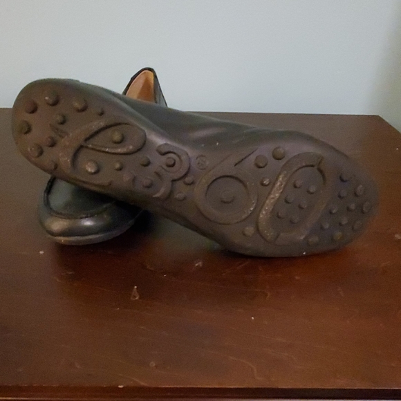 Loafers - Picture 2 of 3